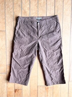 Columbia Hiking Cargo Brown Outdoor Utility Travel Capri Pants Size 8
